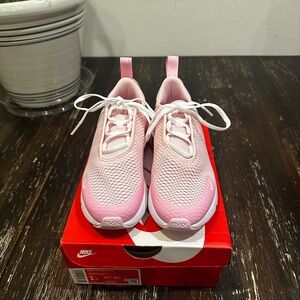 NIKE AIR MAX 270 KIDS SIZE 1